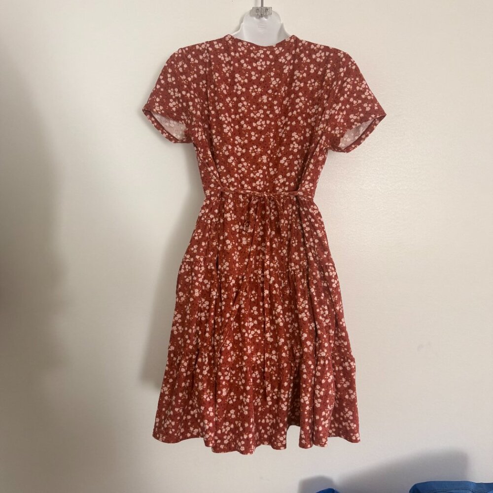 No Boundaries Rust Floral Wrap Dress | Flowy | Tie Back | Size L (11–13) - Picture 3 of 12
